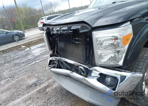 2012 Ford F-250 Lariat из США, поврежденный, VIN 1FT7W2B69CED13856